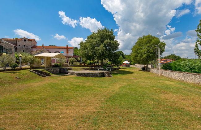 Apartamento de 3 quartos em Kršan com piscina e jardim - Foto 41