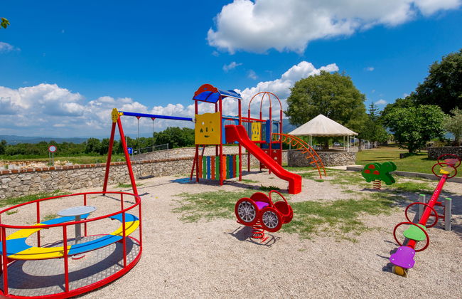 Apartamento de 3 quartos em Kršan com piscina e jardim - Foto 21