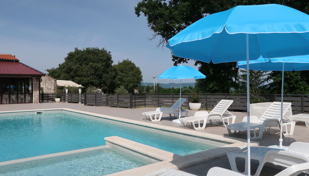 4 bedroom House in Kršan with swimming pool and garden - Photo 2