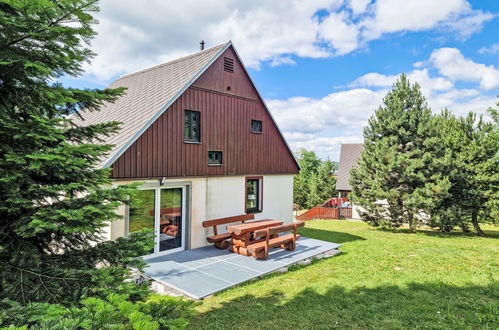 Foto 1 - Casa con 3 camere da letto a Černý Důl con piscina e vista sulle montagne