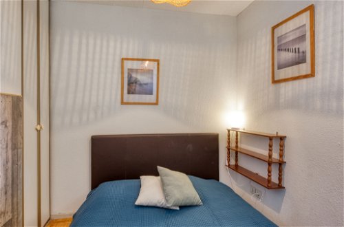 Foto 13 - Appartamento con 1 camera da letto a Lacanau con vista mare