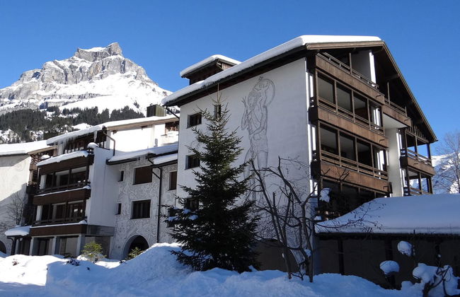 Apartamento de 1 quarto em Engelberg com piscina e sauna - Foto 1