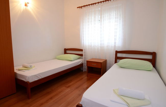 Apartamento de 4 quartos em Sibenik com jardim - Foto 16
