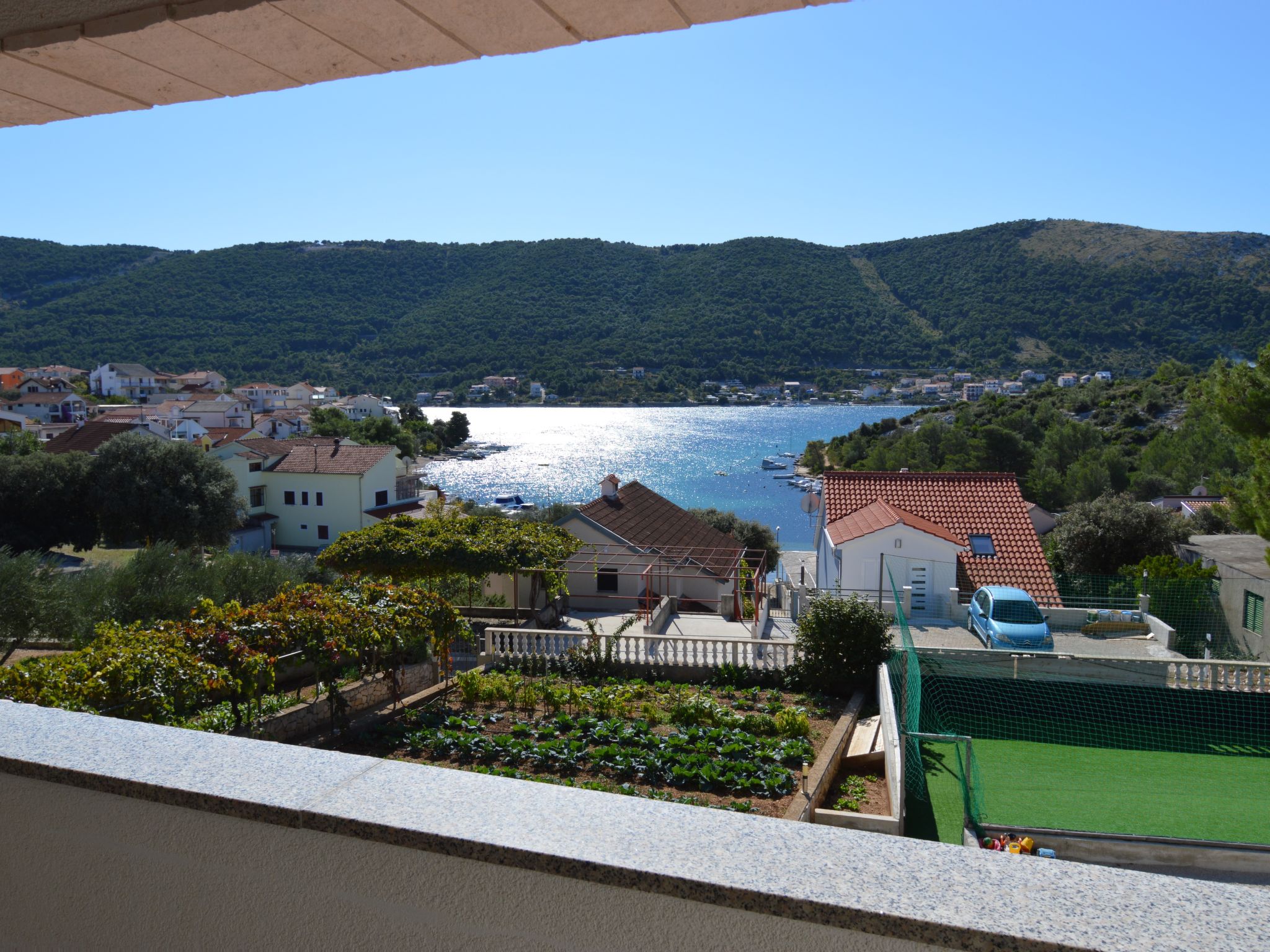 Foto 1 - Apartment mit 4 Schlafzimmern in Sibenik mit blick aufs meer