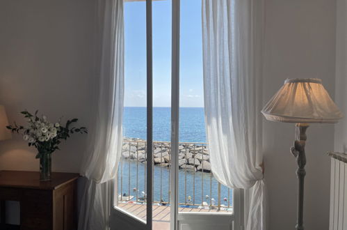 Foto 16 - Apartamento de 1 habitación en Imperia con vistas al mar