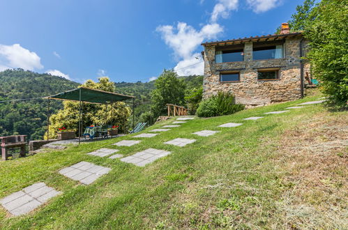 Photo 9 - Appartement de 3 chambres à Pescia avec piscine et jardin