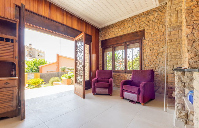 Casa de 5 quartos em Torredembarra com piscina privada e jardim - Foto 3