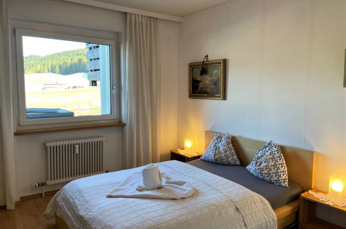 Foto 5 - Appartamento con 3 camere da letto a Brixen im Thale con vista sulle montagne