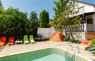 Foto 1 - Casa de 2 quartos em Balatonkenese com piscina privada e vista para a montanha