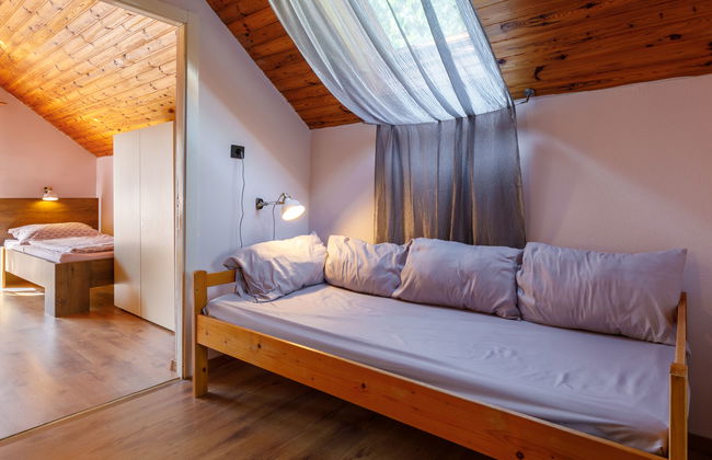 Casa de 2 quartos em Balatonkenese com piscina privada e jardim - Foto 9