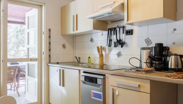 Casa de 2 quartos em Balatonkenese com piscina privada e jardim - Foto 5