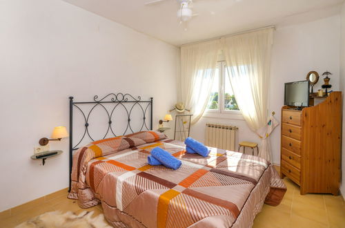 Foto 13 - Casa con 4 camere da letto a Cunit con piscina privata e giardino
