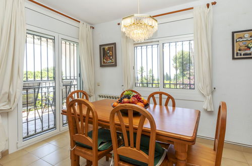Foto 3 - Casa con 4 camere da letto a Cunit con piscina privata e giardino