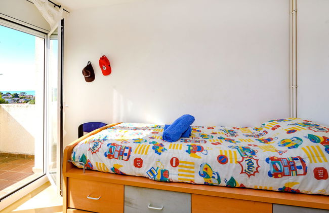 Casa de 6 quartos em Cunit com piscina privada e jardim - Foto 17