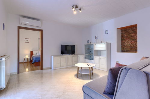 Foto 9 - Apartamento de 1 quarto em Umag com terraço