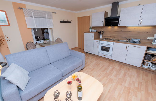 Apartment mit 4 Schlafzimmern in Arnstein mit garten - Foto 1