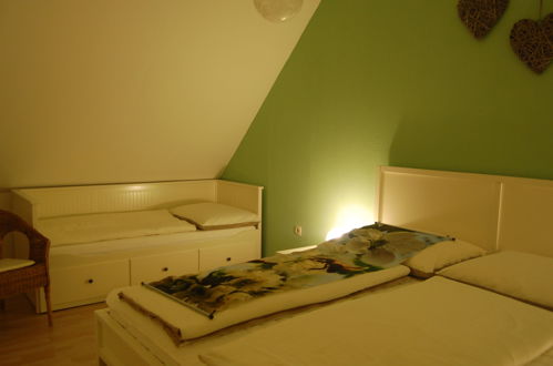 Foto 8 - Appartamento con 1 camera da letto a Mörbisch am See con terrazza e vista sulle montagne
