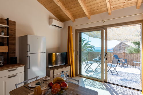 Foto 7 - Haus mit 1 Schlafzimmer in Porto-Vecchio mit terrasse und blick aufs meer