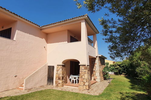 Foto 1 - Appartamento con 2 camere da letto a San Teodoro con terrazza e vista mare