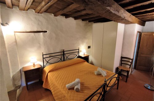 Foto 17 - Apartment mit 3 Schlafzimmern in Greve in Chianti mit schwimmbad und garten