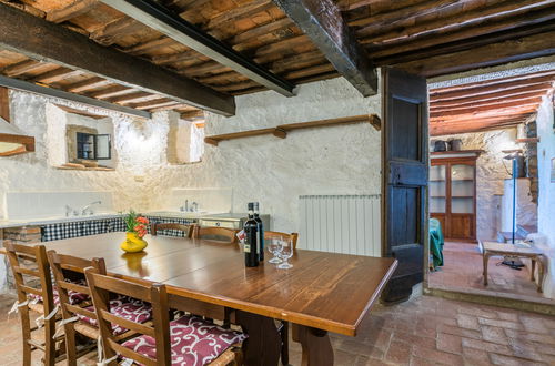 Foto 10 - Apartamento de 3 quartos em Greve in Chianti com piscina e jardim