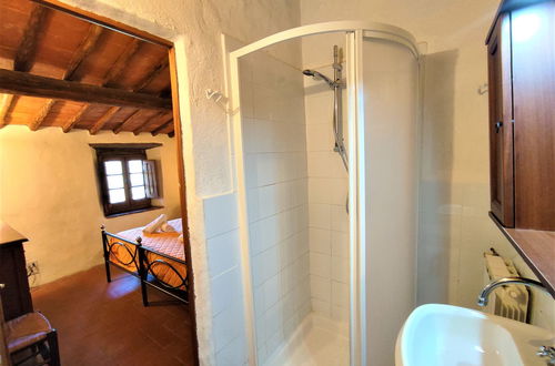 Foto 14 - Apartamento de 3 quartos em Greve in Chianti com piscina e jardim