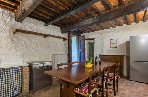 Foto 11 - Apartamento de 3 quartos em Greve in Chianti com piscina e jardim