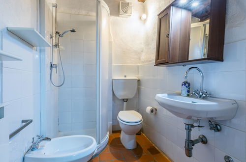 Foto 29 - Apartamento de 3 quartos em Greve in Chianti com piscina e jardim