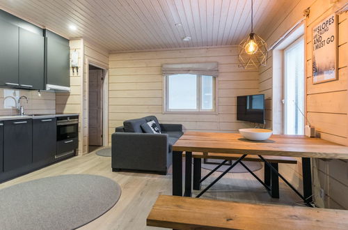 Photo 3 - Maison de 1 chambre à Pelkosenniemi avec sauna et vues sur la montagne