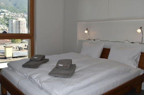 Photo 5 - 2 bedroom Apartment in Locarno with garden and mountain view