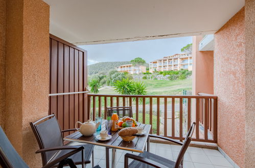 Photo 4 - Appartement de 1 chambre à Saint-Raphaël avec piscine et jardin