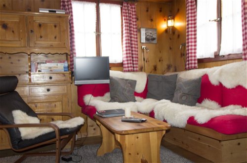 Photo 18 - 3 bedroom Apartment in Saas-Fee with garden