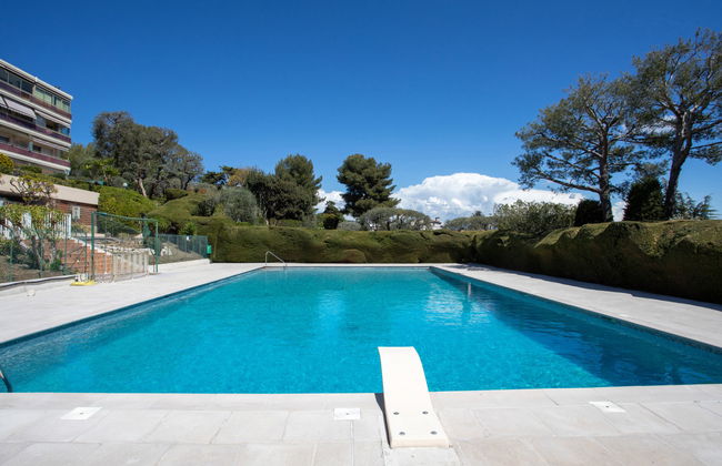 Apartamento de 1 quarto em Villeneuve-Loubet com piscina e jardim - Foto 1