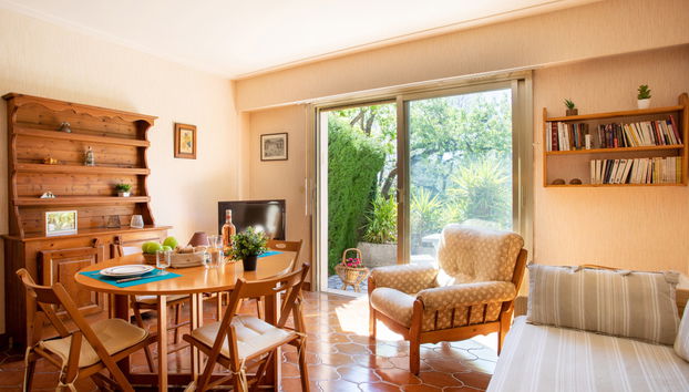 Apartamento de 1 quarto em Villeneuve-Loubet com piscina e jardim - Foto 2