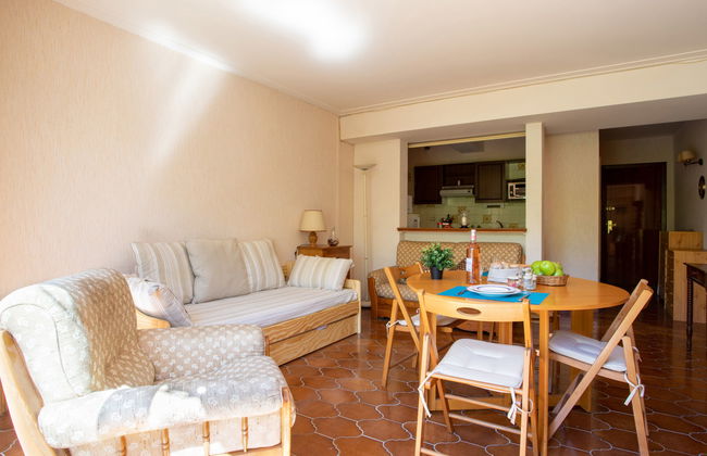 Apartamento de 1 quarto em Villeneuve-Loubet com piscina e jardim - Foto 9