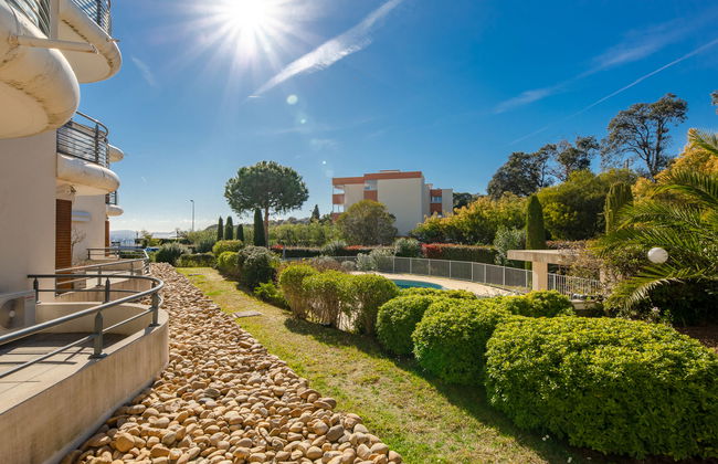 Apartamento de 3 quartos em Saint-Raphaël com piscina e terraço - Foto 9