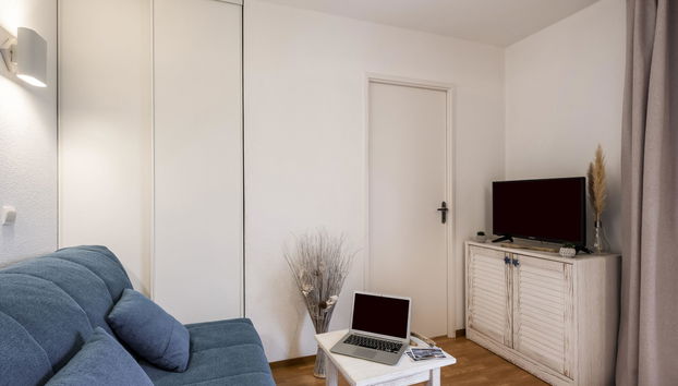 Apartment mit 4 Schlafzimmern in Le Verdon-sur-Mer mit schwimmbad und terrasse - Foto 2