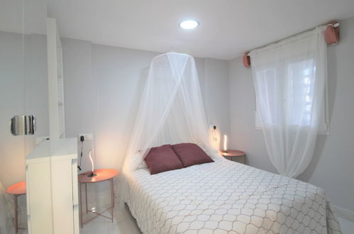 Foto 26 - Apartamento de 1 quarto em Benidorm com piscina e jardim