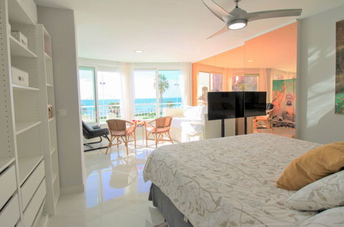 Photo 23 - 1 bedroom Apartment in Benidorm with swimming pool and sea view