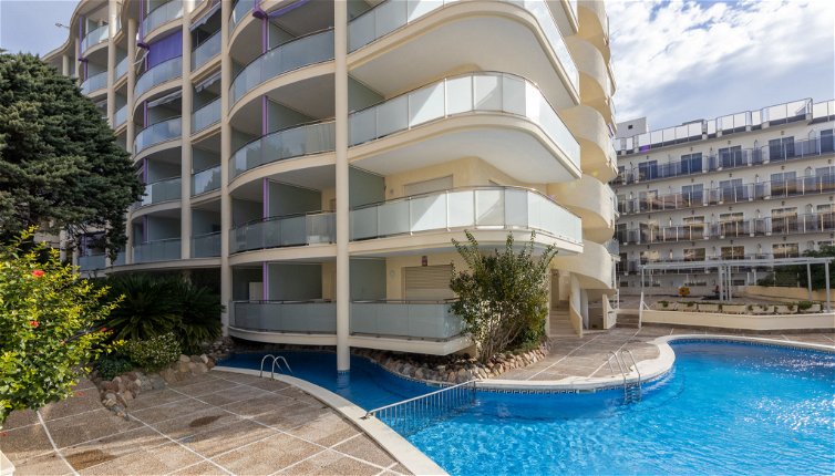 Photo 1 - Appartement en Salou avec piscine et vues à la mer