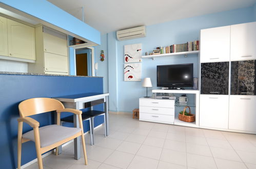 Foto 11 - Apartamento de 2 quartos em Salou com terraço