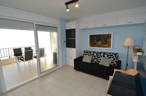 Foto 2 - Appartamento con 2 camere da letto a Salou con terrazza e vista mare