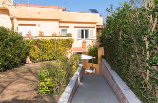 Photo 3 - 2 bedroom Apartment in Massa Lubrense with garden and sea view