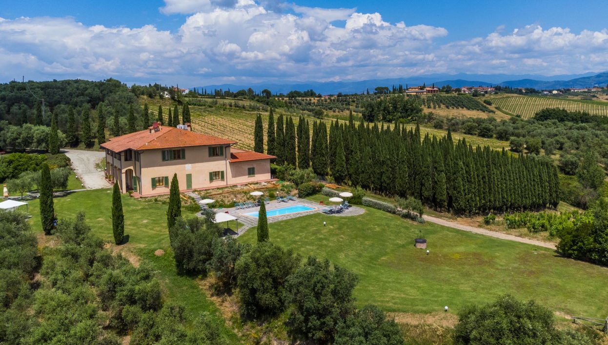 Casa de 14 quartos em Cerreto Guidi com piscina privada e jardim - Foto 1