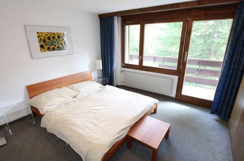 Foto 8 - Apartamento de 1 habitación en Saas-Fee con jardín