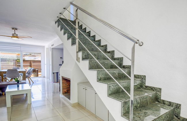 Casa de 5 quartos em Roses com piscina e jardim - Foto 16