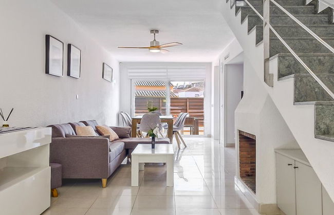 Casa de 5 quartos em Roses com piscina e jardim - Foto 7