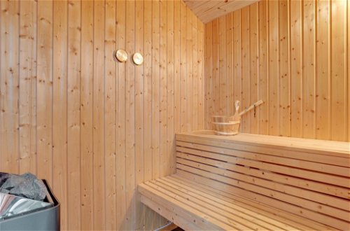 Foto 8 - Haus mit 4 Schlafzimmern in Ålbæk mit sauna