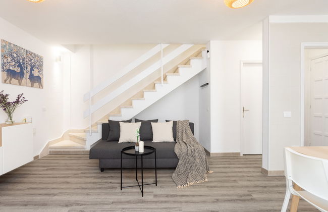 2 bedroom Apartment in Arona with swimming pool and terrace - Photo 8