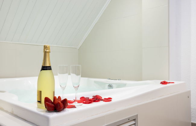 2 bedroom Apartment in Arona with swimming pool and terrace - Photo 18